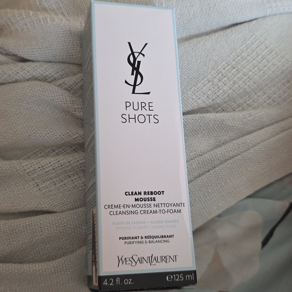 Yves Saint Laurent Other - YSL NIB Pure Shots Clean Reboot Mousse 4.2 OZ